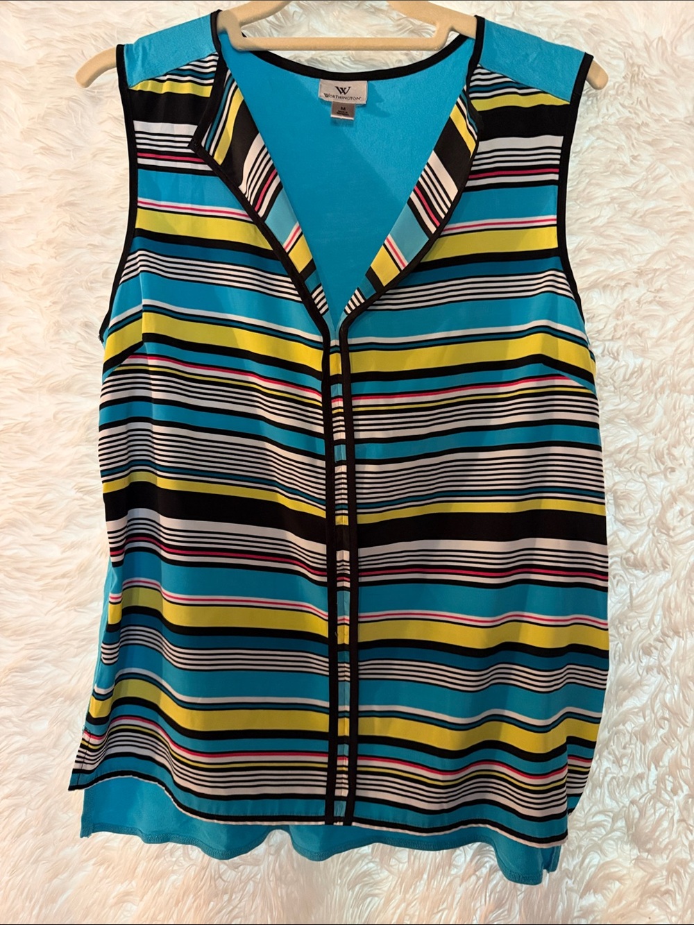 Worthington Sleeveless Blouse Size medium